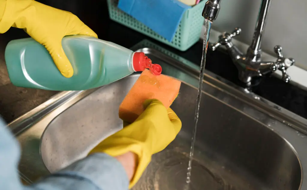 Can You Use Toilet Bowl Cleaner in the Sink? Here’s Why Not